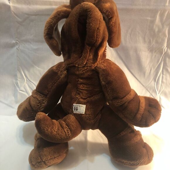 Ganz Bros. Vintage 1981 Wrinkles soft plush brown dog hand puppet. Model 4262918 - Picture 4 of 8